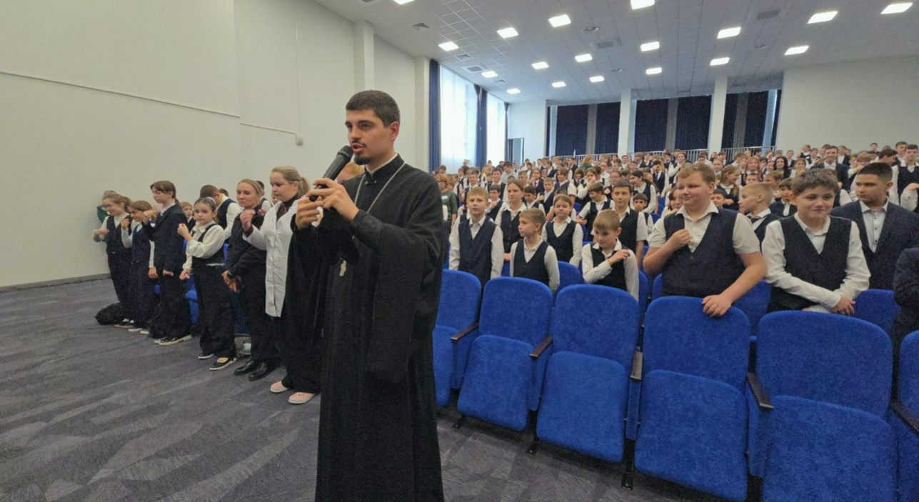 Перед каникулами: о Рождестве, святителе Николае и добрых делах