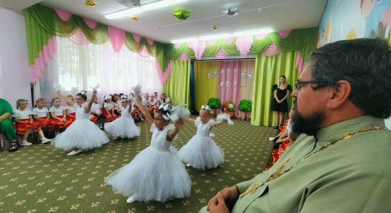 Дети из Воскресной школы выступили в детском саду