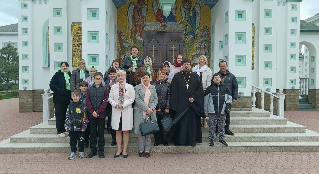 Участие священника 14-го Динского благочиния в краевом семинаре: от опыта сотрудничества до Крещения детей