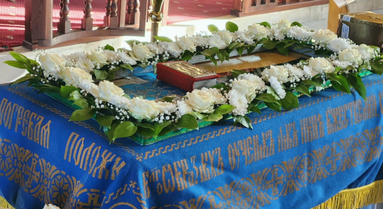 В храме Святой Троицы совершили Чин погребения Плащаницы Пресвятой Богородицы