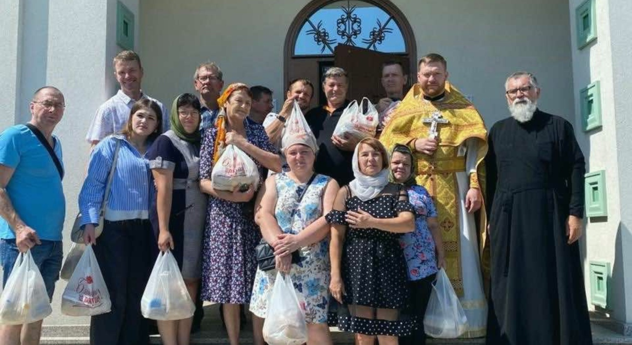 Храм Святой Троицы поддержал семьи глухих и слабослышащих ко Дню Петра и Февронии