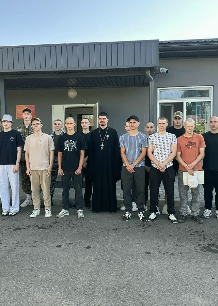 Напутствие призывникам в Динском районе