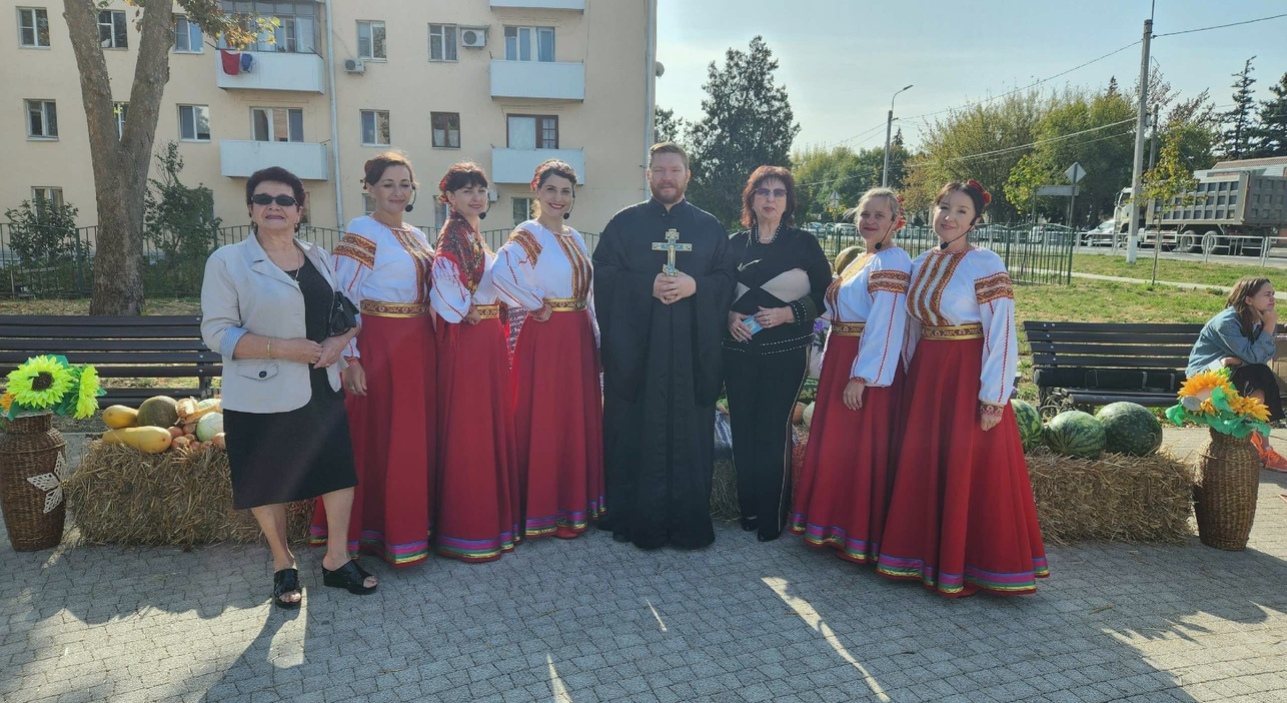 Священнослужитель поздравил аграриев с профессиональным праздником