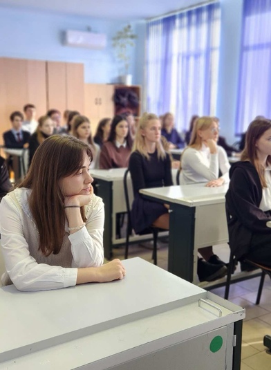 В Динском районе продолжаются встречи с молодежью в рамках мероприятий «Неделя за жизнь - «Михайловские дни»
