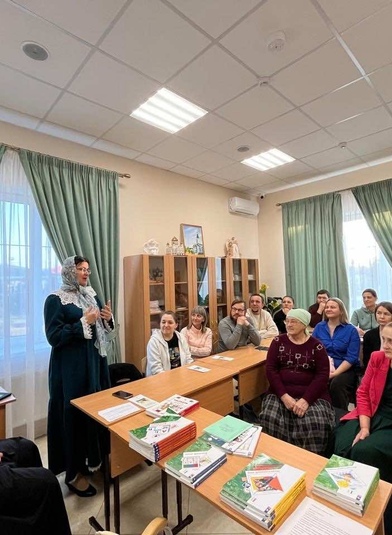 В стенах Воскресной школы при храме Святой Троицы станицы Динской прошло собрание с родителями будущих первоклассников