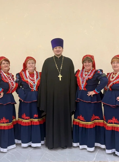 Священник принял участие в фестивале народной и казачьей песни, танцев и обрядов «Васюринский разгуляй».