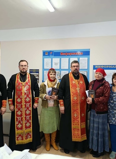 Священники посетили Динскую ЦРБ