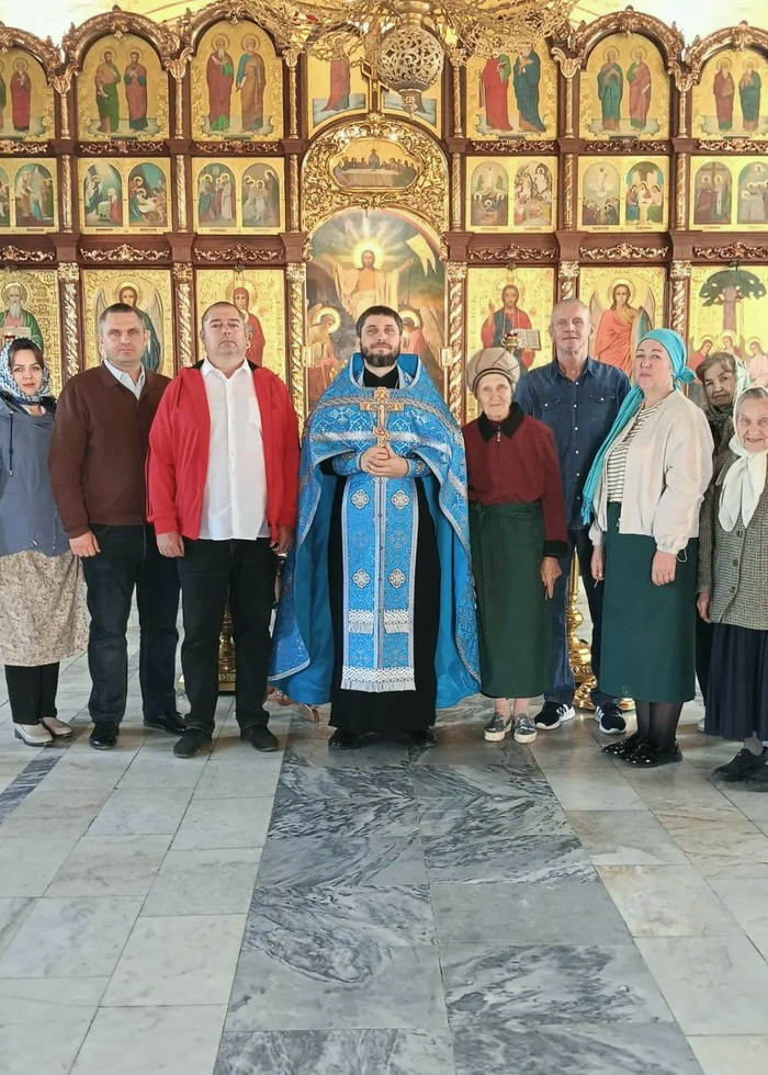 В храме Святой Троицы станицы Динской совершён благодарственный молебен с аграриями