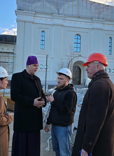 Визит благочинного в строящийся храм Рождества Христова станицы Динской