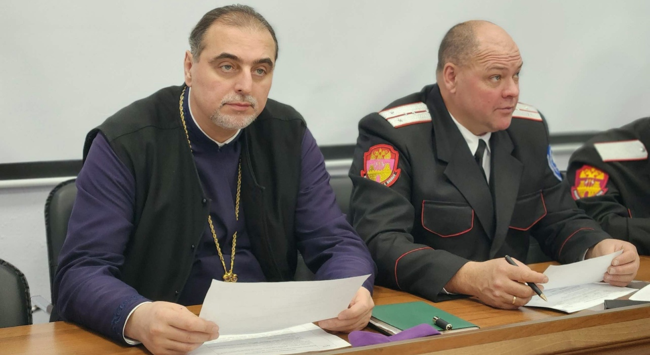 Благочинный принял участие в выборном сборе казаков
