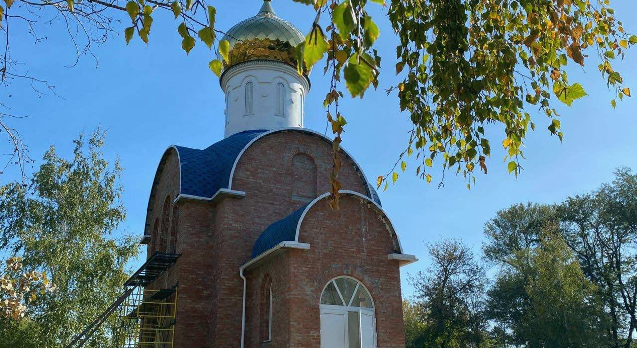 В поселке Украинском отметили престольный праздник храма Покрова Пресвятой Богородицы
