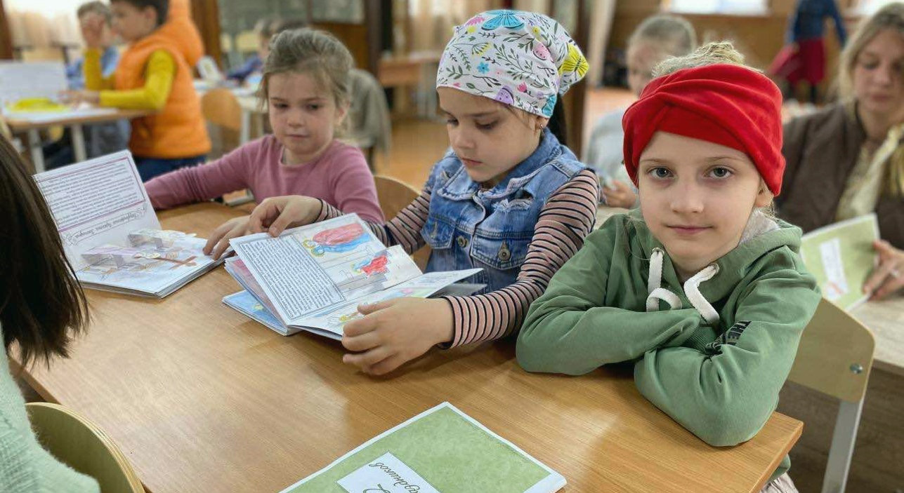 Ученики воскресной школы станицы Пластуновской сделали книгу