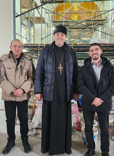 Рабочий визит благочинного в строящийся храм Иоанна Воина