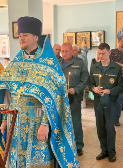 В станице Васюринской совершили молебен перед иконой Божией Матери «Неопалимая Купина»