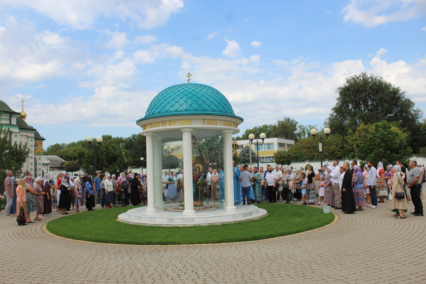 Галерея лучших фото